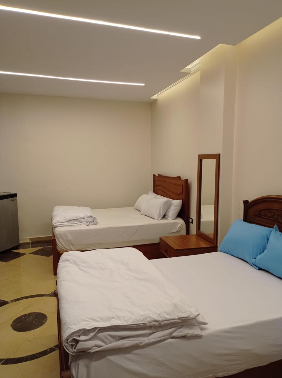 Royal Pyramids Inn Kafrat al Jabal Luaran gambar