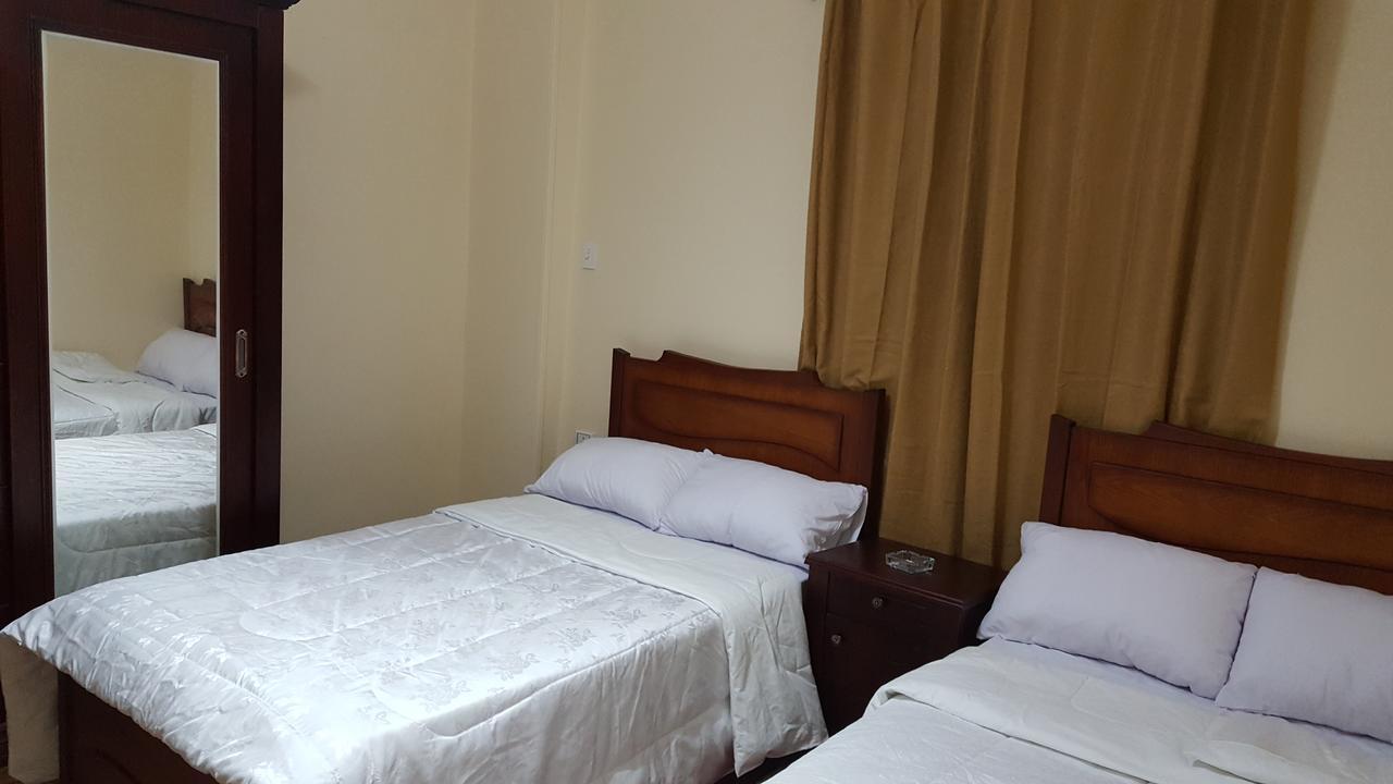 Royal Pyramids Inn Kafrat al Jabal Luaran gambar