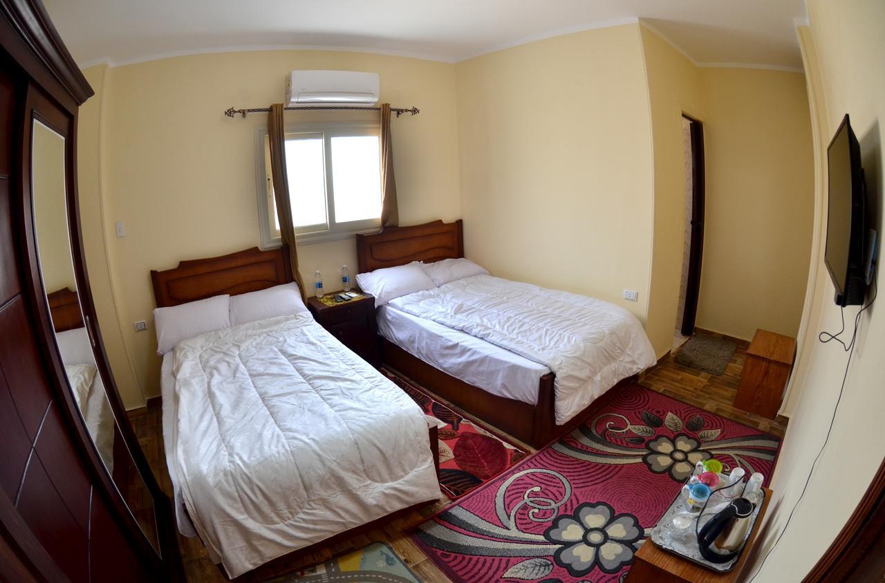 Royal Pyramids Inn Kafrat al Jabal Luaran gambar
